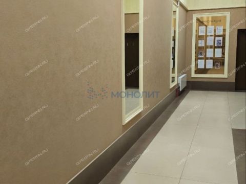 3-komnatnaya-pl-svobody-d-7 фото