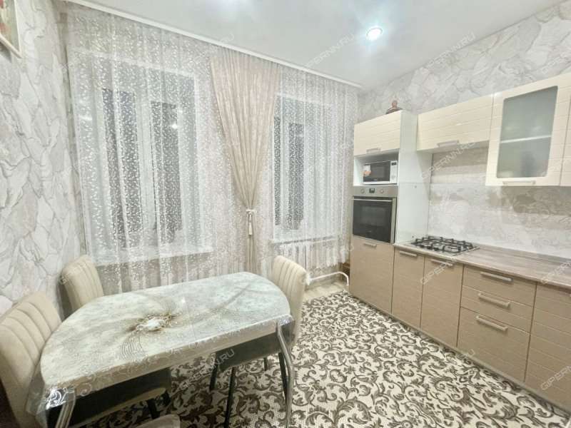 однокомнатная квартира на Нижне-Волжской набережной дом 1