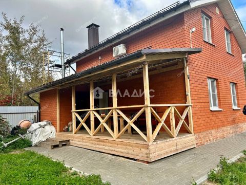 dom-ul-vishnevaya фото