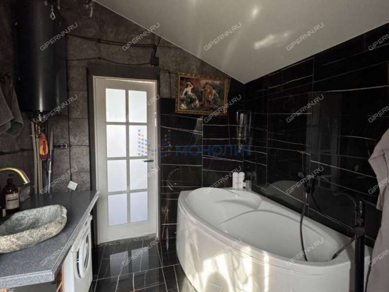 дом на улице Береговая деревня Голошубиха