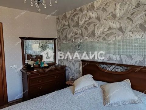 3-komnatnaya-ul-marshala-kazakova-d-8-k1 фото