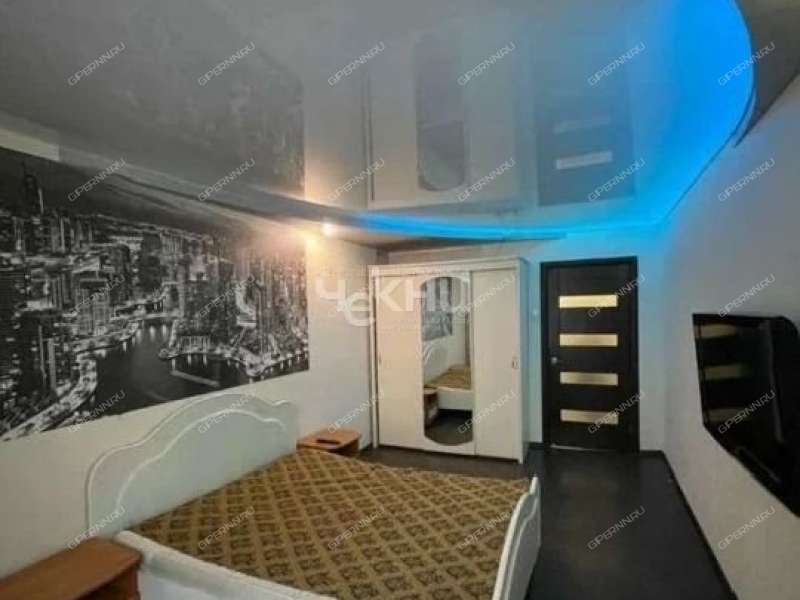 трёхкомнатная квартира на улице Верхнепечёрская дом 8 к2