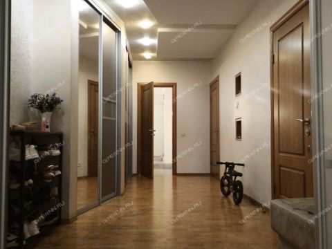 3-komnatnaya-ul-maksima-gorkogo-d-232 фото