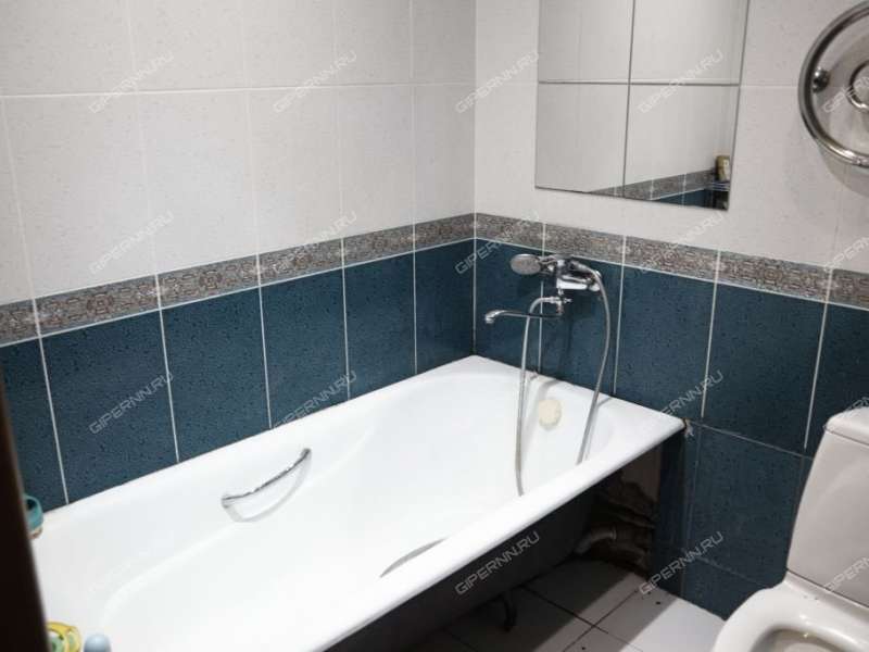 однокомнатная квартира на улице Бурденко дом 33