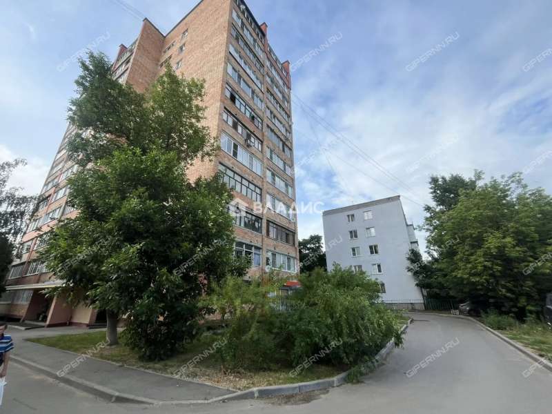 двухкомнатная квартира на улице Героя Шнитникова дом 2