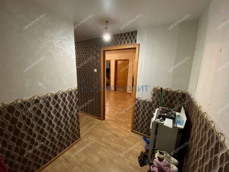 трёхкомнатная квартира на улице Пермякова дом 6