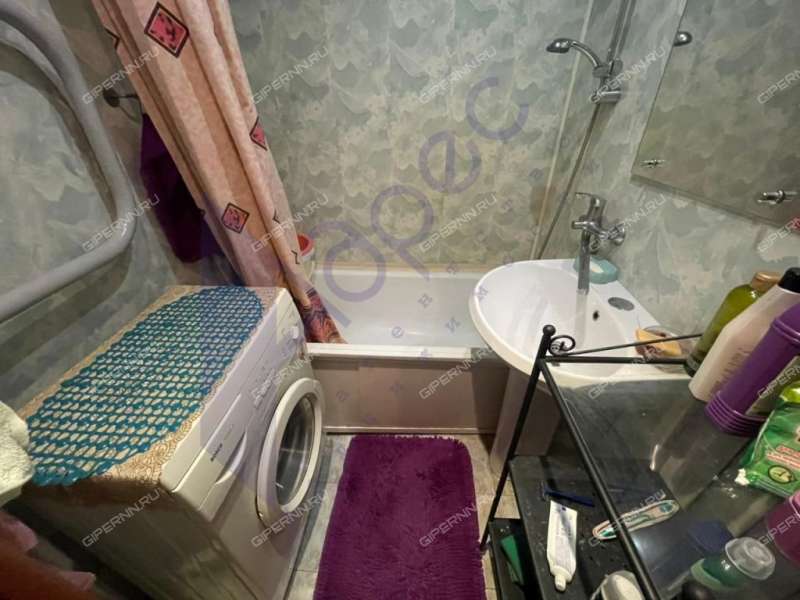 комната в доме 2 на улице Генерала Зимина