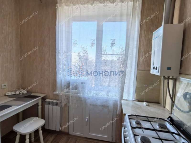 однокомнатная квартира на улице Героя Советского Союза Поющева дом 19