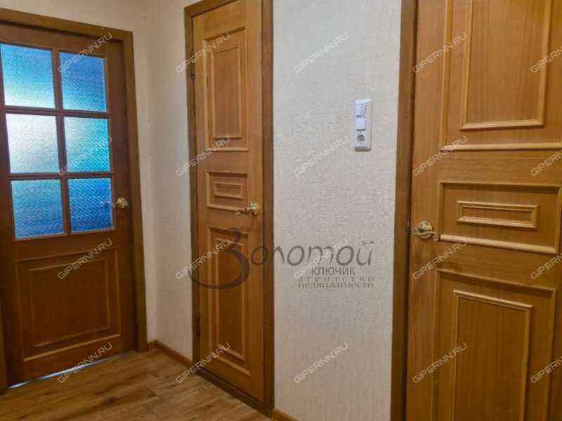 четырёхкомнатная квартира на улице Ситнова дом 8б город Дзержинск