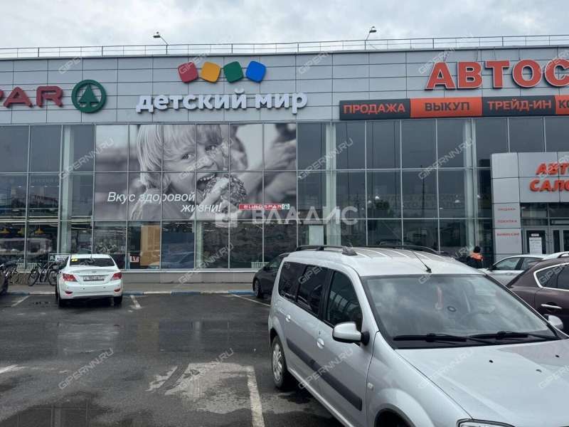 здание под торговую площадь на улице Ленина город Выкса