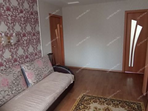 3-komnatnaya-ul-sutyrina-d-18 фото