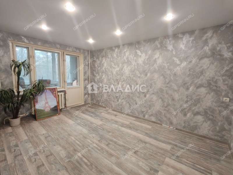 двухкомнатная квартира на улице Героя Советского Союза Усилова дом 2