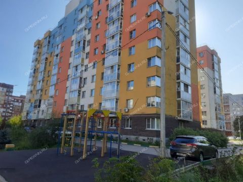 2-komnatnaya-ul-dvizhencev-d-34 фото