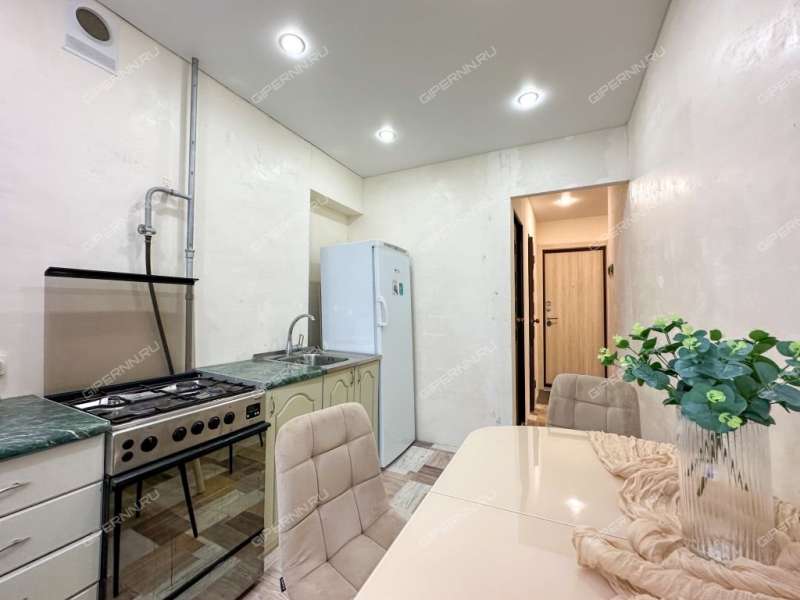 трёхкомнатная квартира на улице Маршала Жукова дом 2