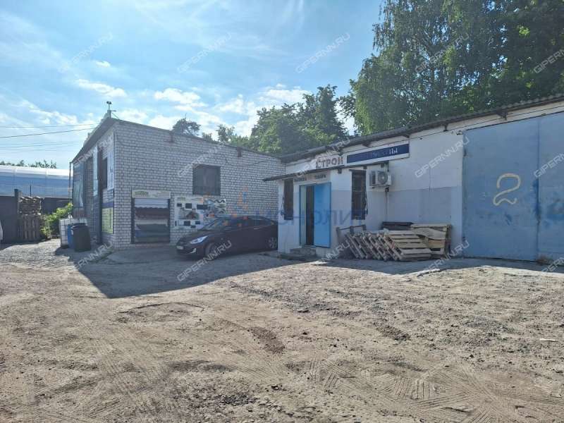 здание под торговую площадь, склад на Октябрьской улице город Дзержинск