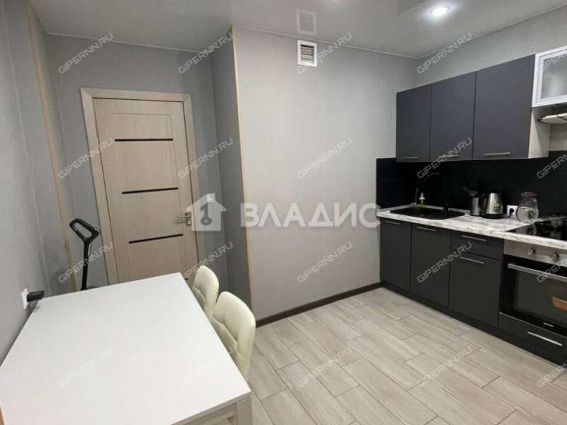 однокомнатная квартира на Волжской набережной дом 19