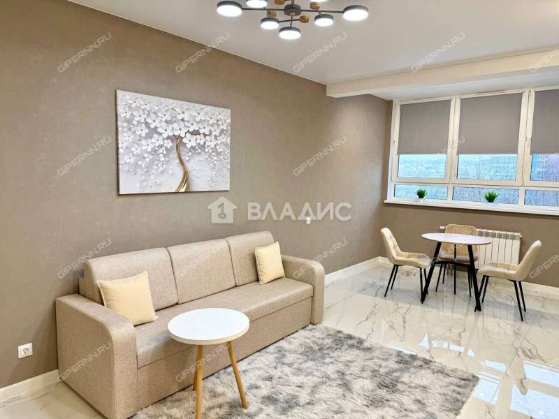 трёхкомнатная квартира на Ошарской улице дом 98 к1