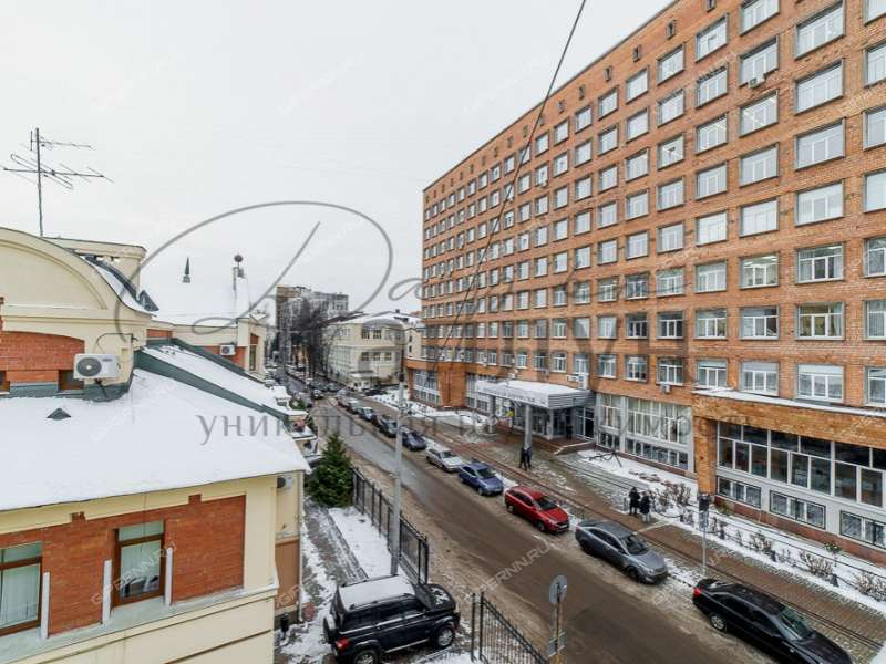 четырёхкомнатная квартира на улице Минина дом 9/4