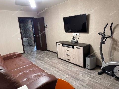 3-komnatnaya-ul-pyatigorskaya-d-19 фото