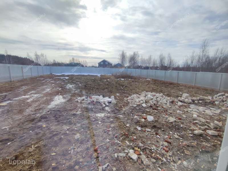 дом на Школьной улице деревня Новоликеево