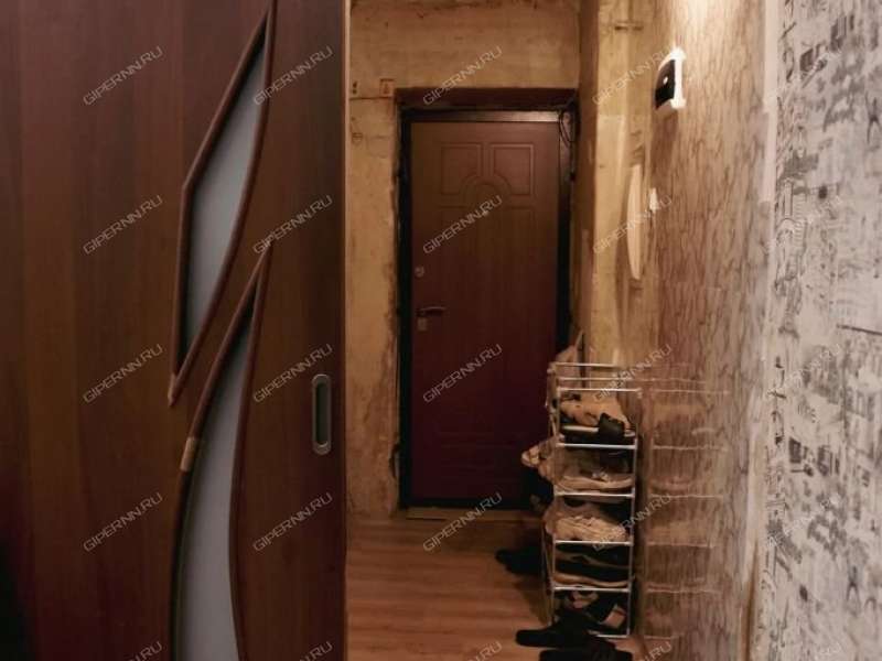 трёхкомнатная квартира на проспекте Кирова дом 16