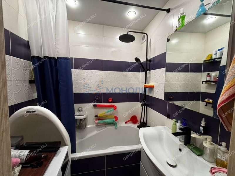 двухкомнатная квартира на улице Адмирала Макарова дом 5