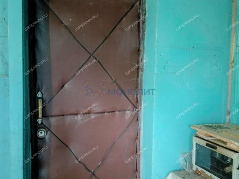 трёхкомнатная квартира на улице Молодёжная дом 14 село Выползово