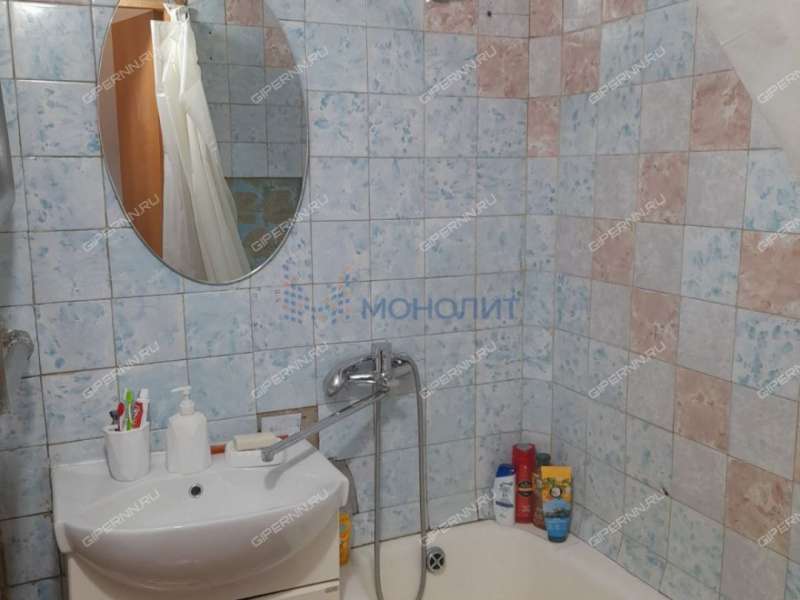 двухкомнатная квартира на улице имени Генерала Ивлиева дом 34