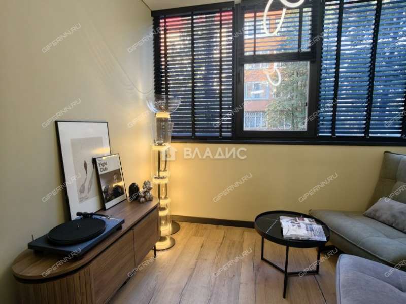 однокомнатная квартира на Молодёжном проспекте дом 18