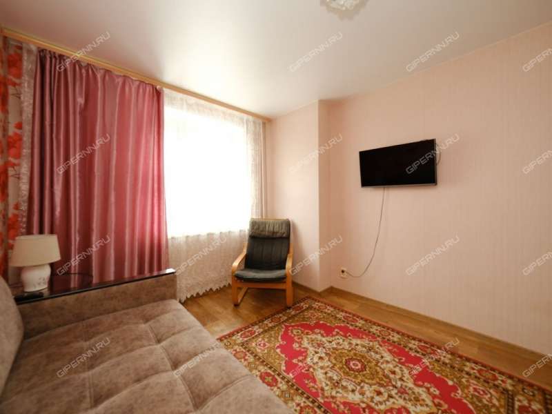 трёхкомнатная квартира на улице Адмирала Макарова дом 12