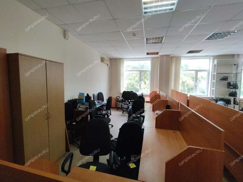 помещение под офис на Адмирала Васюнина ул., д.2