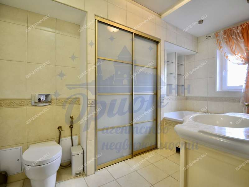 коттедж на д 29 деревня Утечино