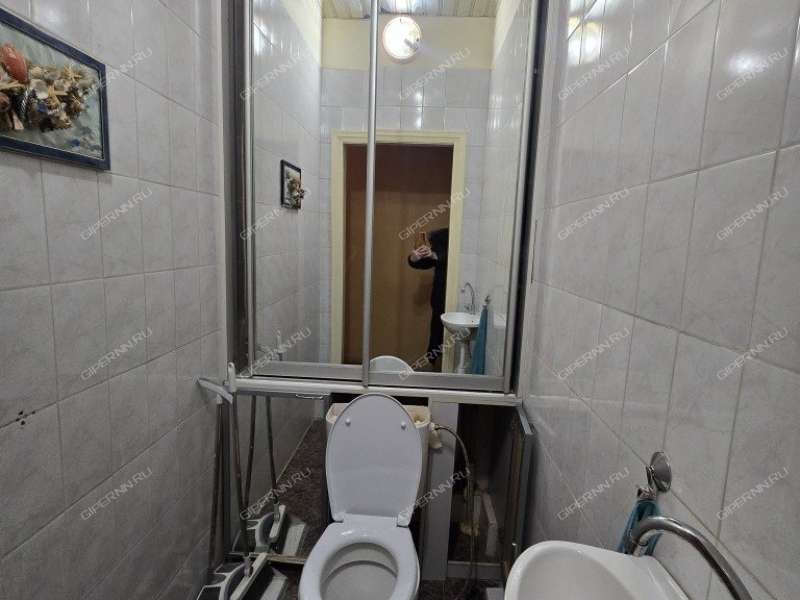 трёхкомнатная квартира на улице Ярошенко дом 1