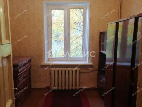 3-komnatnaya-ul-strelkovaya-d-65 фото