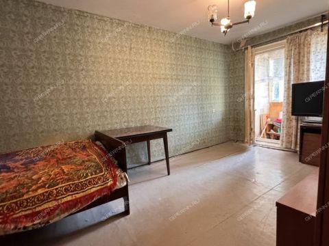 1-komnatnaya-ul-admirala-makarova-d-7 фото