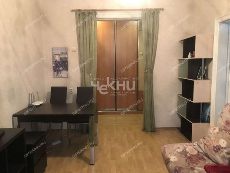 двухкомнатная квартира на улице Минина дом 19а