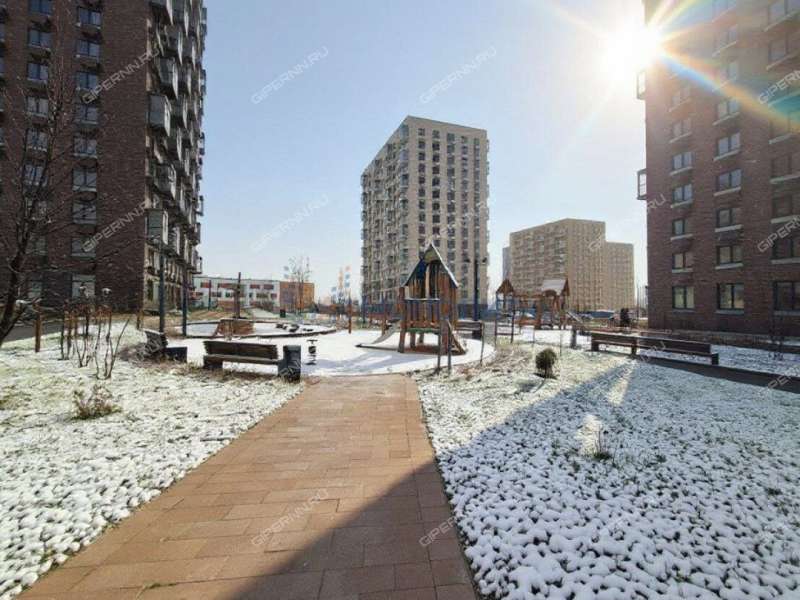 трёхкомнатная квартира на улице Небесная дом 1 деревня Утечино