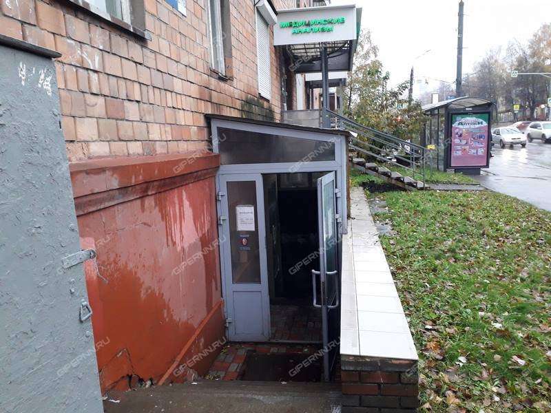 помещение под торговую площадь на улице Бекетова