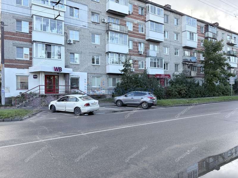 трёхкомнатная квартира на улице Маяковского дом 23 город Дзержинск
