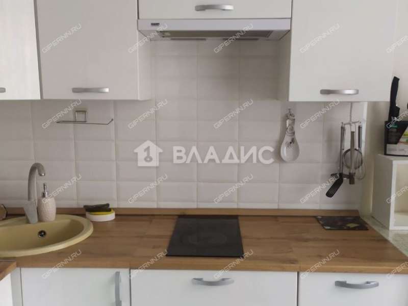 квартира-студия на Московском шоссе дом 83