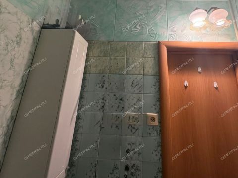 2-komnatnaya-ul-surikova-d-1 фото