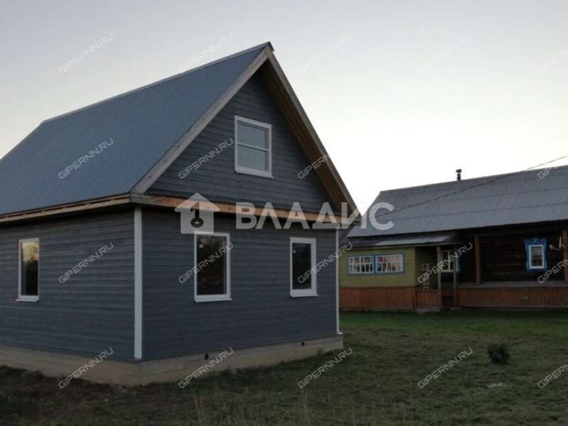 дом на улице Центральная деревня Шмаки