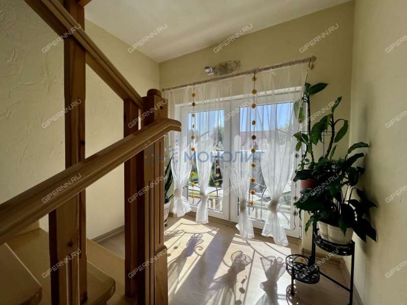 коттедж на улице Коминтерна рабочий посёлок Малое Козино