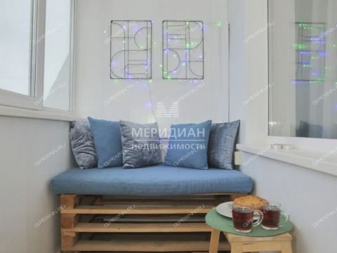 2-komnatnaya-ul-sergeya-esenina-d-4b фото