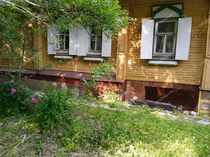 дом на  деревня Полизалово