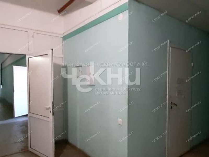 помещение под производственную площадь на улице Геологов