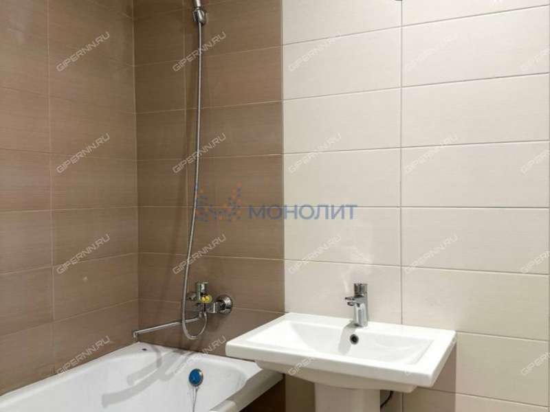 двухкомнатная квартира на проспекте Героев Донбасса дом 11