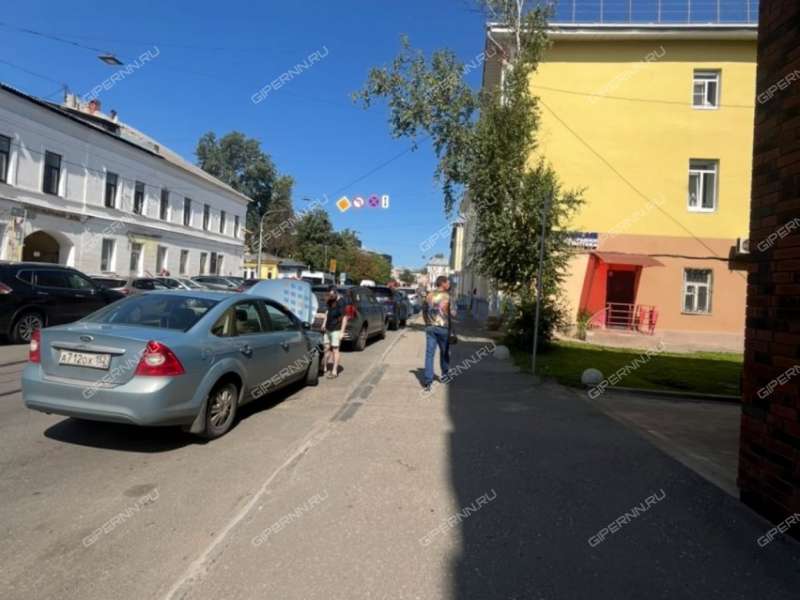 помещение под офис, торговую площадь на Ошарской улице