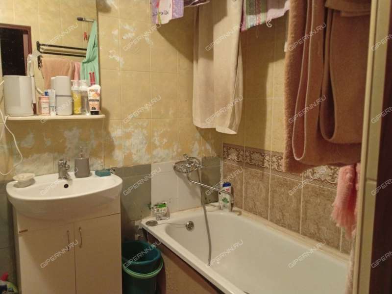 трёхкомнатная квартира на Совнаркомовской улице дом 34