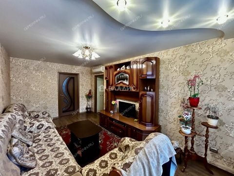 3-komnatnaya-b-r-zarechnyy-d-9 фото